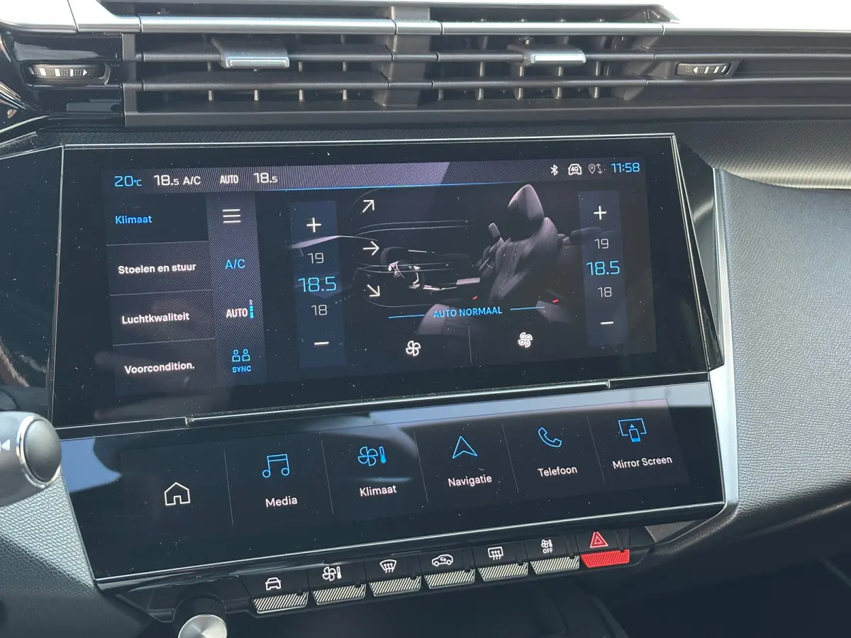 1.6 Plug-in Hybrid 180 GT | Apple Carplay / Android Auto | 360° Camera | Elek. Stoelen | Navigatie | Camera | Adaptieve Cruise Control | Achterbank in delen neerklapbaar | Achteruitrijcamer