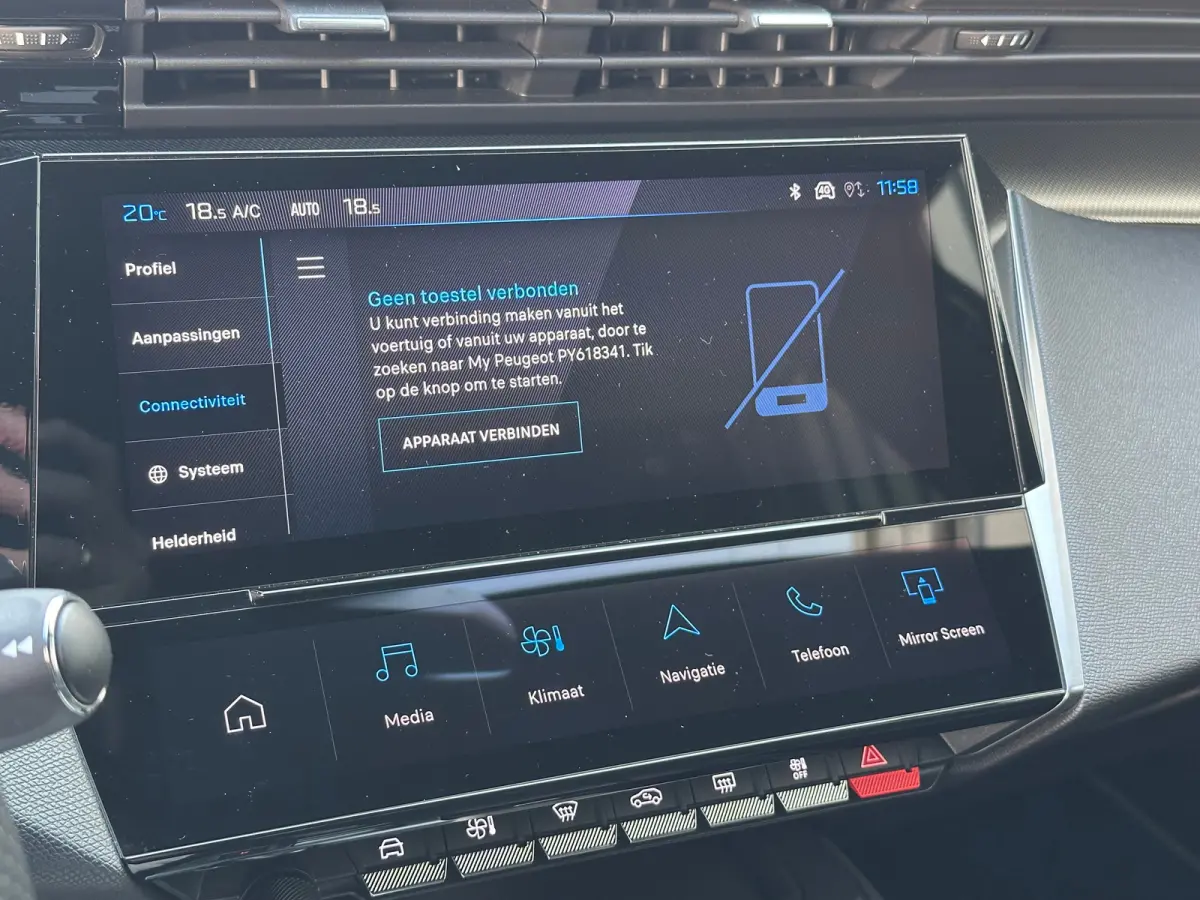 1.6 Plug-in Hybrid 180 GT | Apple Carplay / Android Auto | 360° Camera | Elek. Stoelen | Navigatie | Camera | Adaptieve Cruise Control | Achterbank in delen neerklapbaar | Achteruitrijcamer