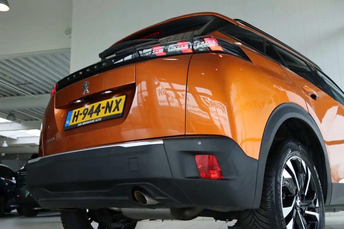 1.2 Turbo Allure | Dealer Onderhouden | 1st Eigenaar | Cruise Control | Camera | Navi | Carplay | Climate | LMV |