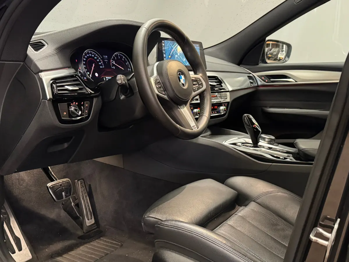 Gran Turismo 640i High Executive 2100KG Trekgewicht | M-Styling | Luxe Lederen Bekleding | Voor + Achter Stoelverwarming | Elek. Stoelen | Elek. Achterklep | Achterspoiler | Achterstoelen ve