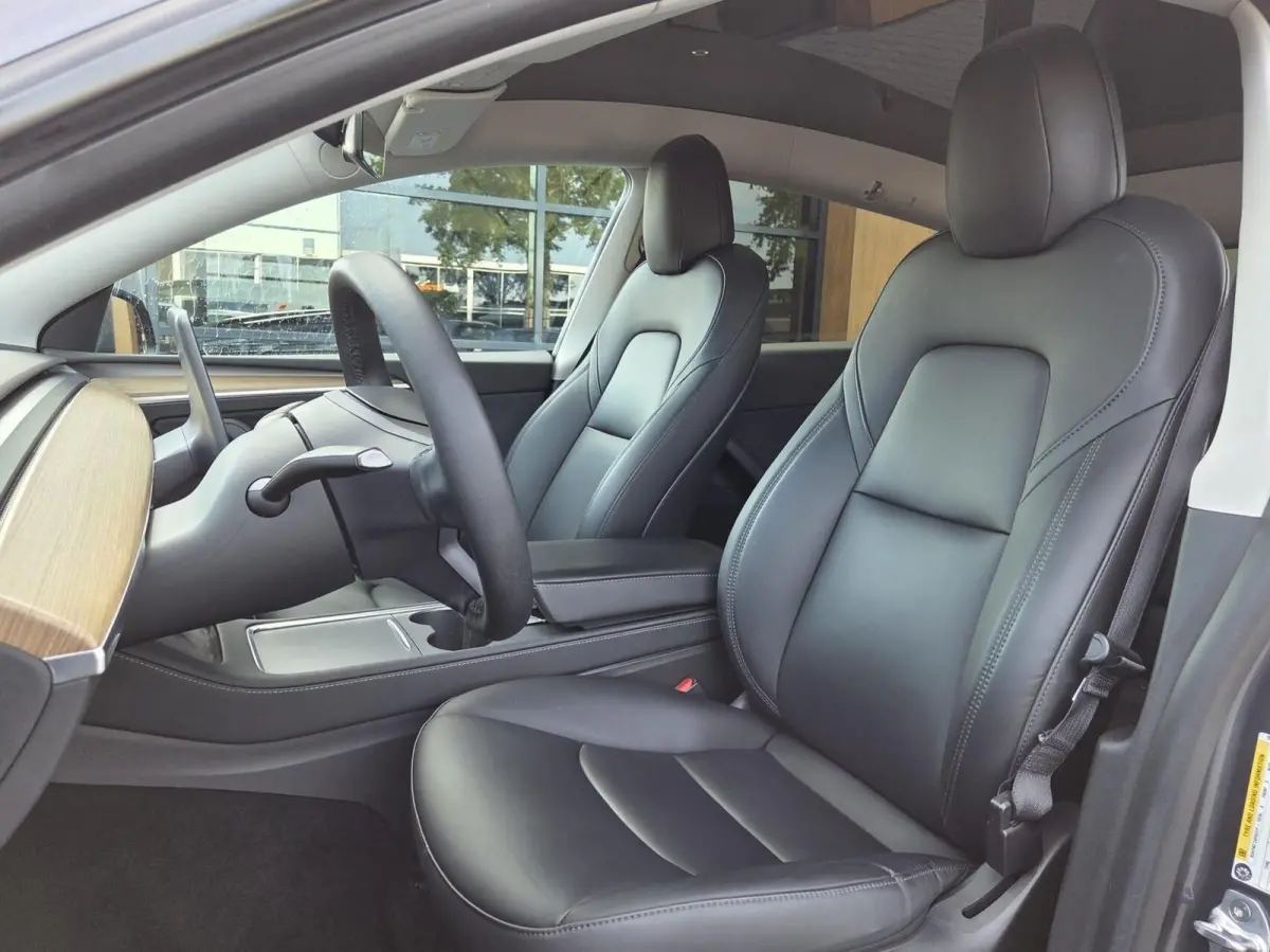 Long Range AWD 75 kWh