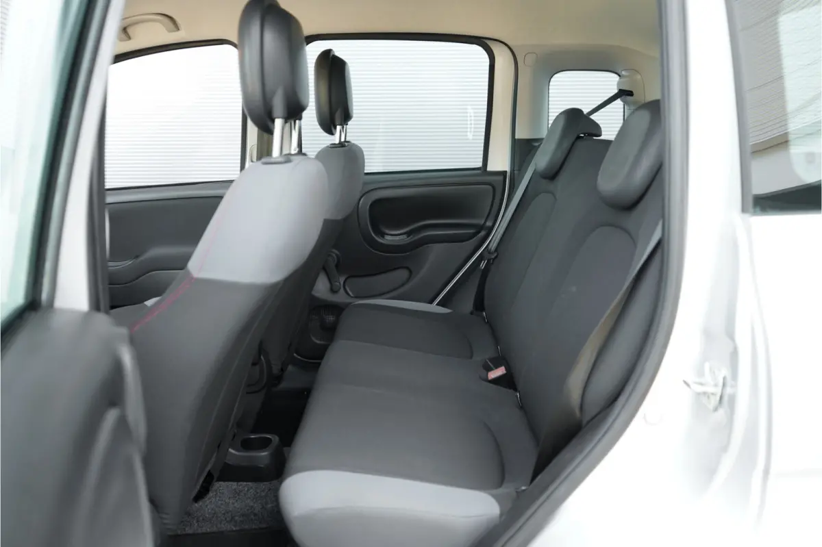 0.9 TwinAir Popstar Automaat Airco 43.000 KM