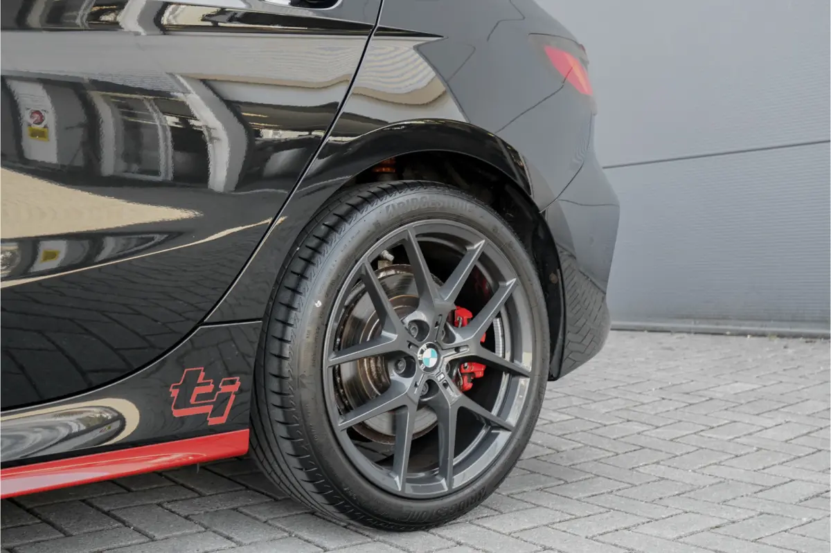 128ti High Executive M-Sport Pro Pano ACC Stuur & Stoelverw