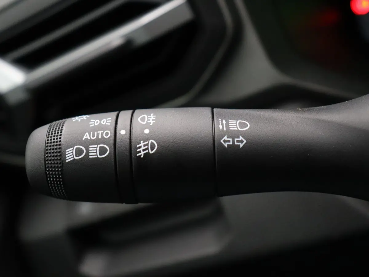 1.8 Hybrid 155pk Journey | Stoel- en stuurwielverwarming | Elek. achterklep | Adaptive cruise control |