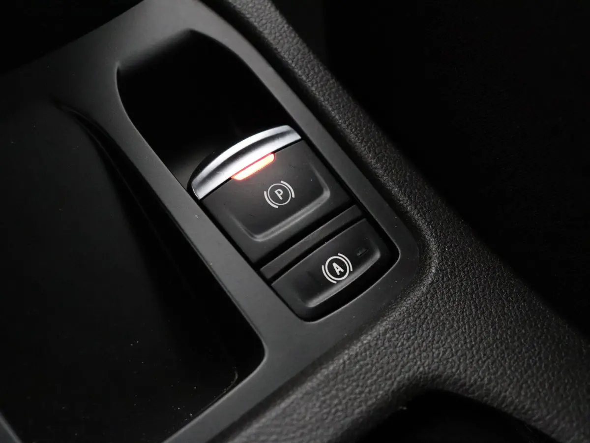 E-Tech Full Hybrid 145pk esprit Alpine | Stoel- en stuurwielverwarming | Achteruitrijcamera | Apple Carplay / Android Auto |