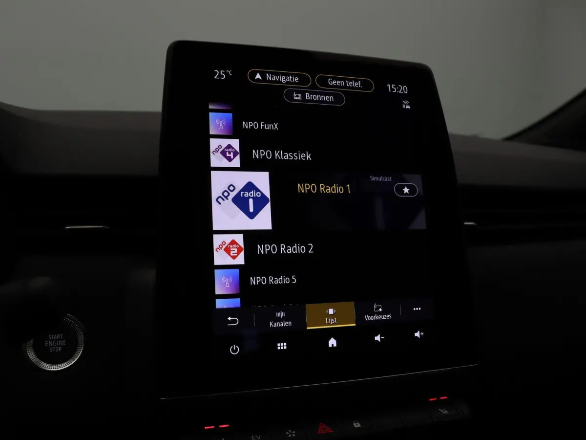 E-Tech Full Hybrid 145pk esprit Alpine | Stoel- en stuurwielverwarming | Achteruitrijcamera | Apple Carplay / Android Auto |