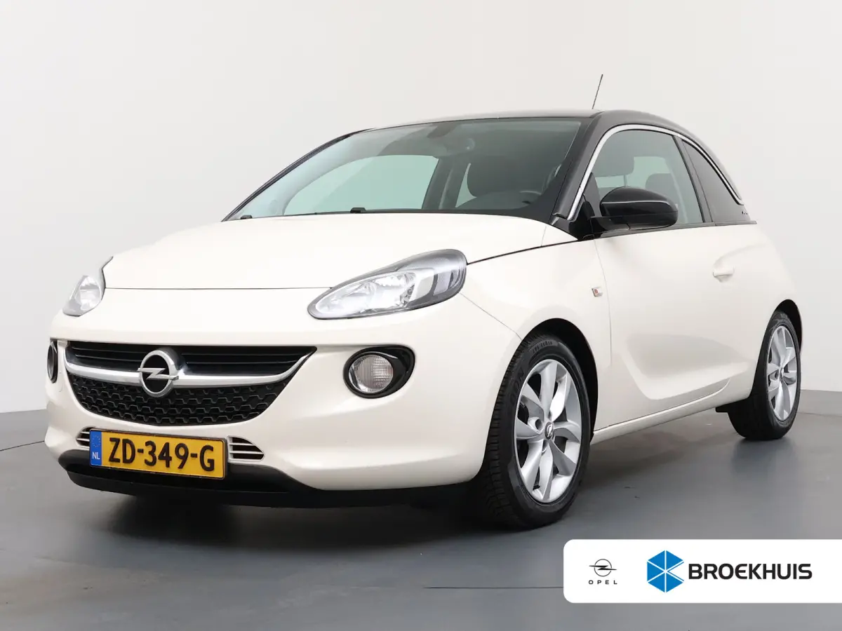 1.0 Turbo BlitZ | Apple CarPlay/Android Auto | Parkeersensor achter | Stuurwiel verwarmd