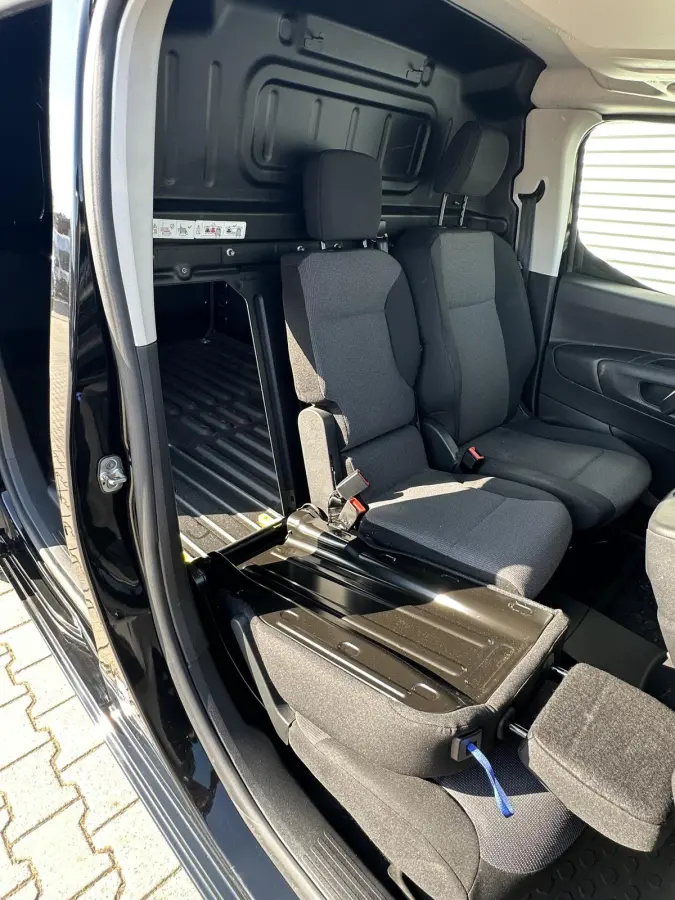 1.5 BlueHDi 130 EAT8 S&S L1 Camera|Navi|Carplay|3 ZITS Peugeot partner