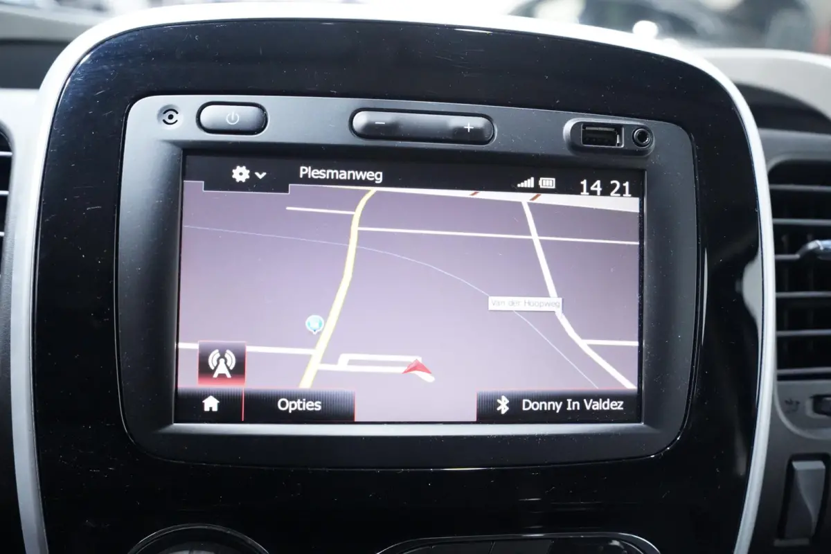 1.6 dCi 125 pk Dubbel Cabine L2 Navi, Trekhaak Airco ECC, Cruise Control, Slechts 117 dkm, 6-Zits