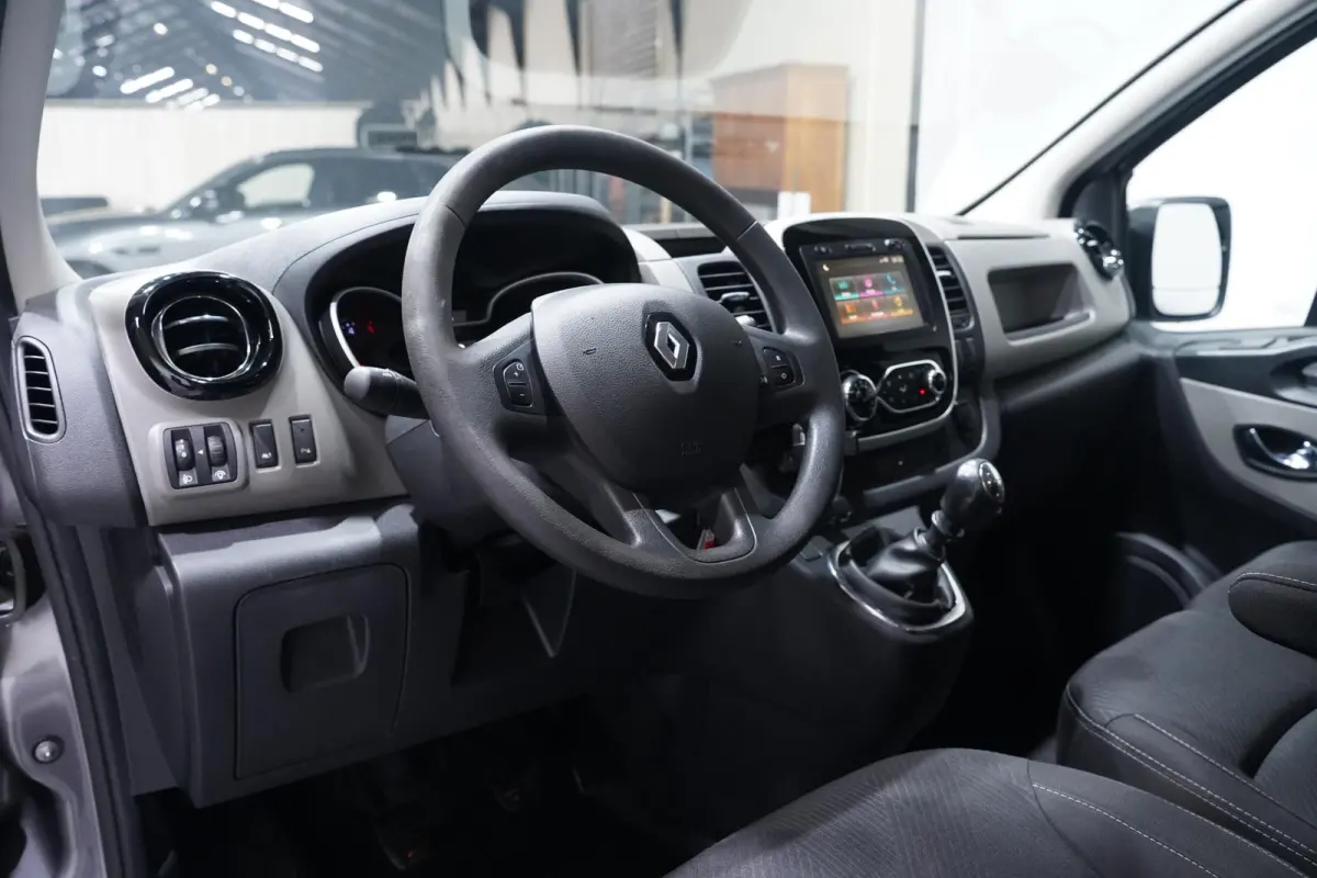 1.6 dCi 125 pk Dubbel Cabine L2 Navi, Trekhaak Airco ECC, Cruise Control, Slechts 117 dkm, 6-Zits