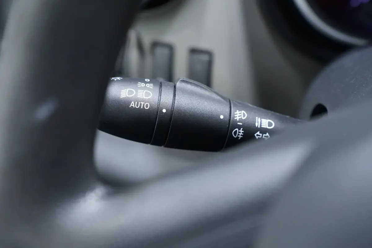 1.6 dCi 125 pk Dubbel Cabine L2 Navi, Trekhaak Airco ECC, Cruise Control, Slechts 117 dkm, 6-Zits