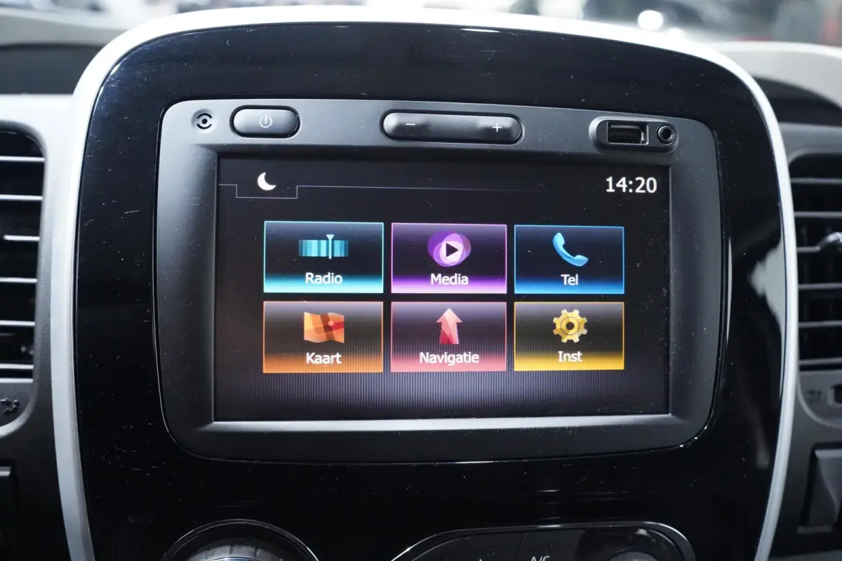 1.6 dCi 125 pk Dubbel Cabine L2 Navi, Trekhaak Airco ECC, Cruise Control, Slechts 117 dkm, 6-Zits