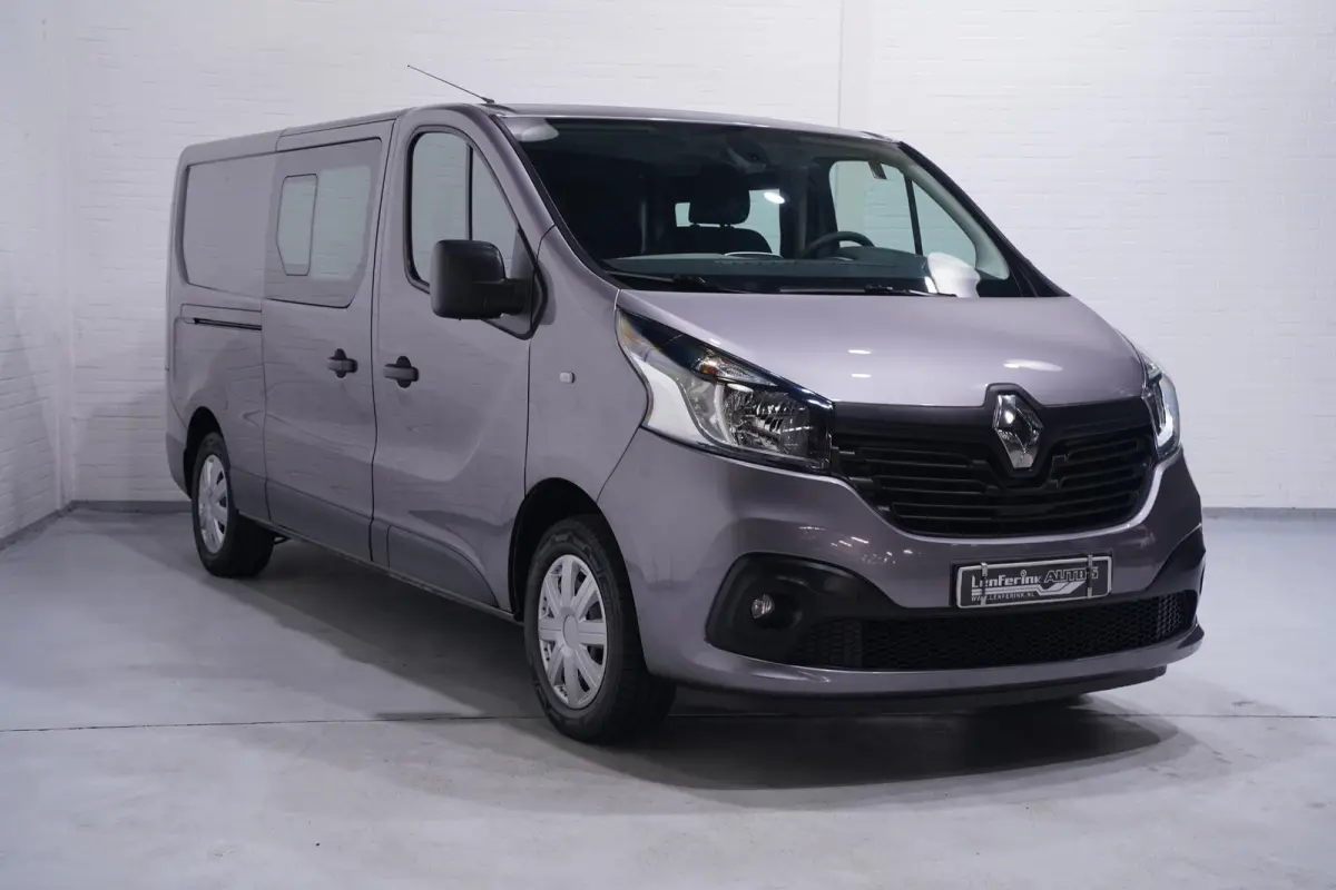 1.6 dCi 125 pk Dubbel Cabine L2 Navi, Trekhaak Airco ECC, Cruise Control, Slechts 117 dkm, 6-Zits