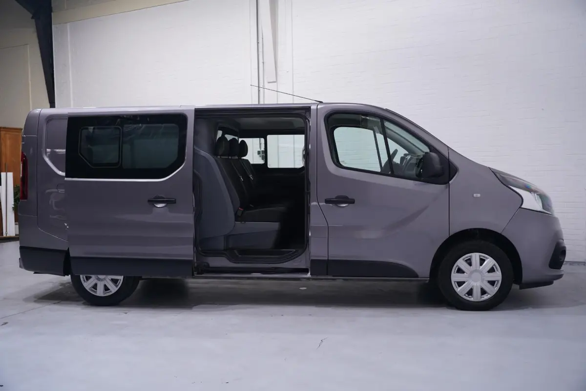 1.6 dCi 125 pk Dubbel Cabine L2 Navi, Trekhaak Airco ECC, Cruise Control, Slechts 117 dkm, 6-Zits