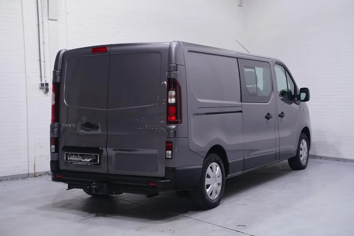 1.6 dCi 125 pk Dubbel Cabine L2 Navi, Trekhaak Airco ECC, Cruise Control, Slechts 117 dkm, 6-Zits