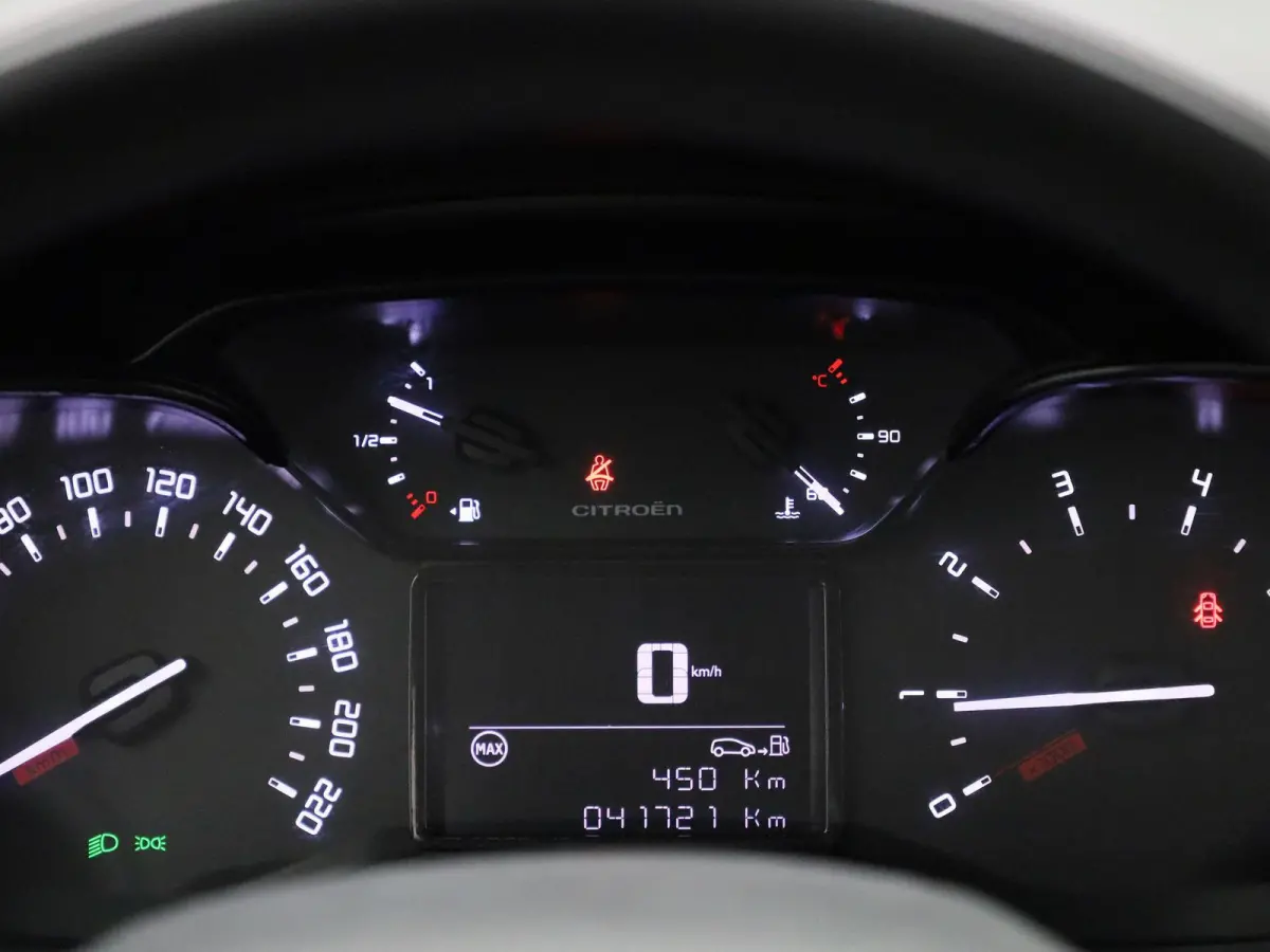 1.2 PureTech 82 S&S MAN Feel | Cruise Control | Navigatie | Apple Carplay/Android Auto |