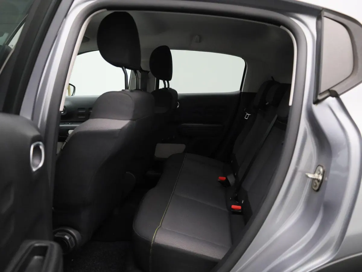 1.2 PureTech 82 S&S MAN Feel | Cruise Control | Navigatie | Apple Carplay/Android Auto |