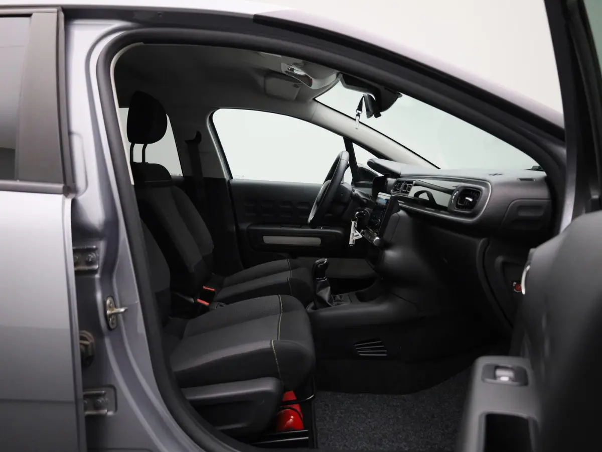 1.2 PureTech 82 S&S MAN Feel | Cruise Control | Navigatie | Apple Carplay/Android Auto |