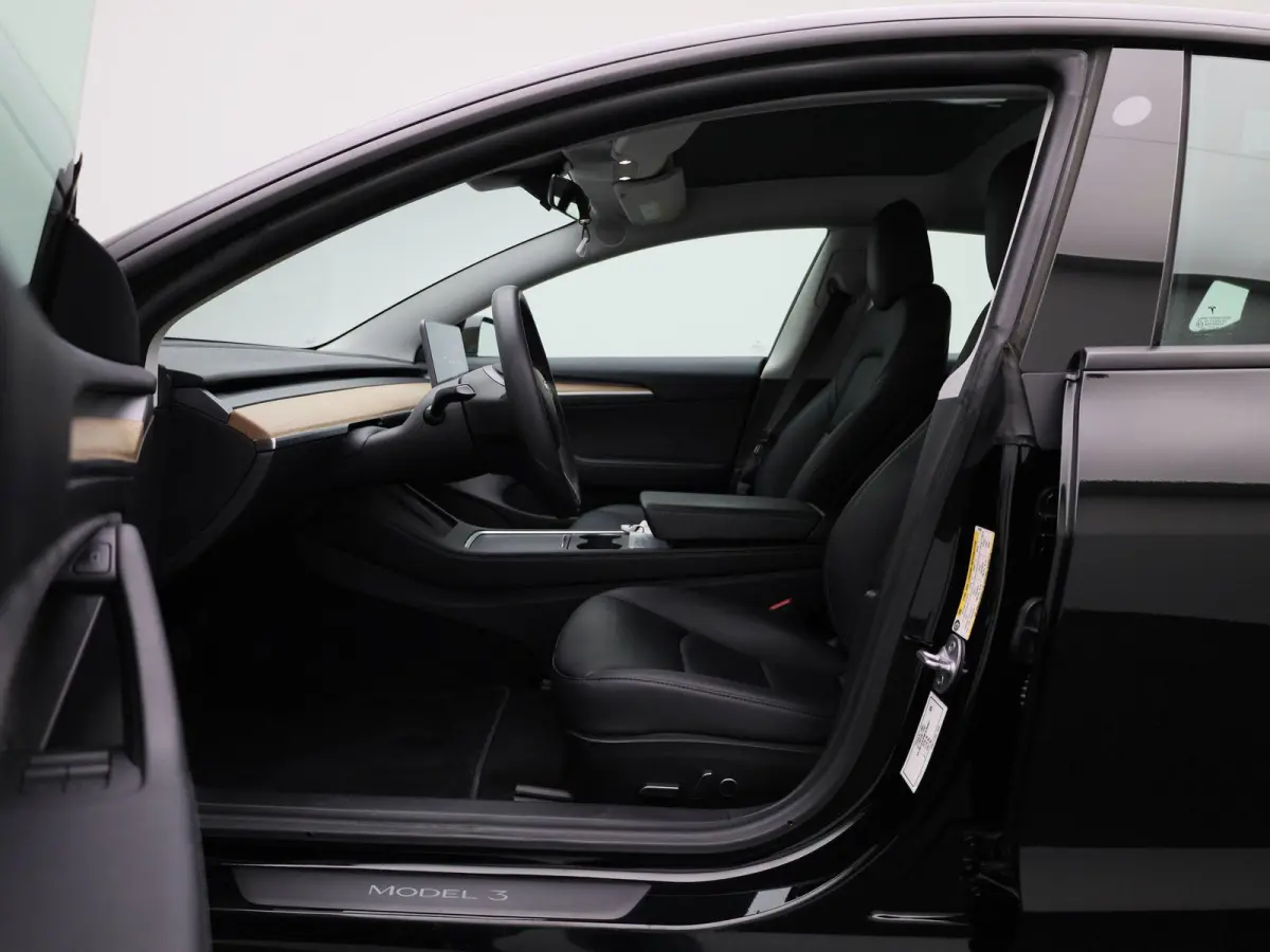 Long Range Dual Motor 75 kWh | PANO | ACC | 360 Camera | Stoel + Stuurverwarming | Lane Assist |
