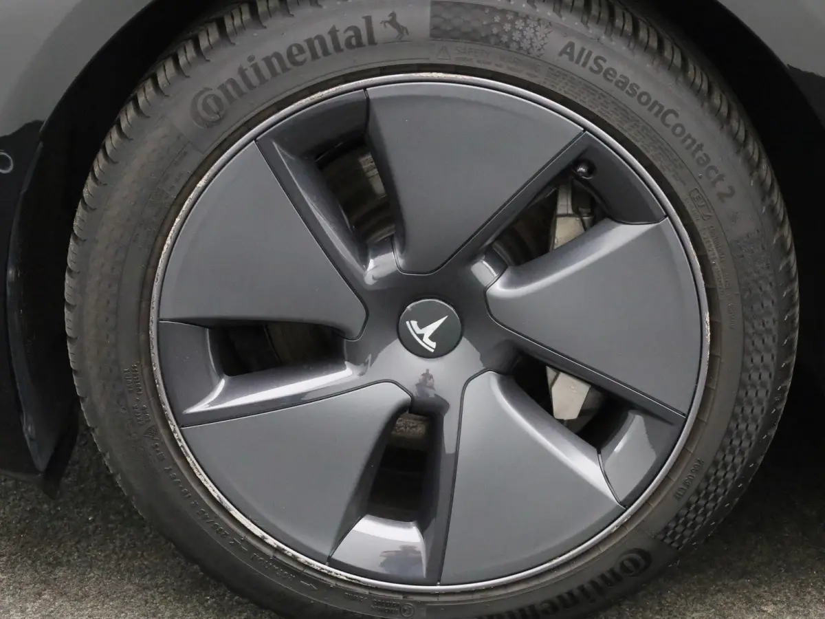 Long Range Dual Motor 75 kWh | PANO | ACC | 360 Camera | Stoel + Stuurverwarming | Lane Assist |