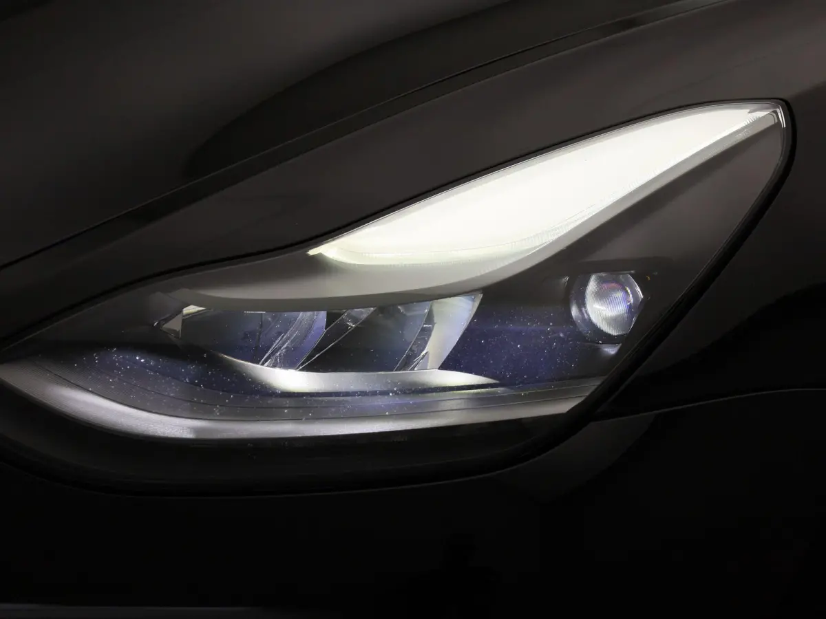 Long Range Dual Motor 75 kWh | PANO | ACC | 360 Camera | Stoel + Stuurverwarming | Lane Assist |