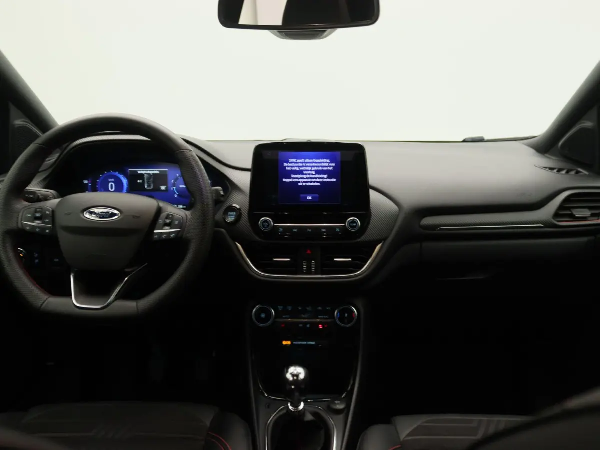 1.0 EcoBoost ST-Line X | Apple Carplay/Android Auto | Winter Pakket | Camera | Elektrische Achterklep |