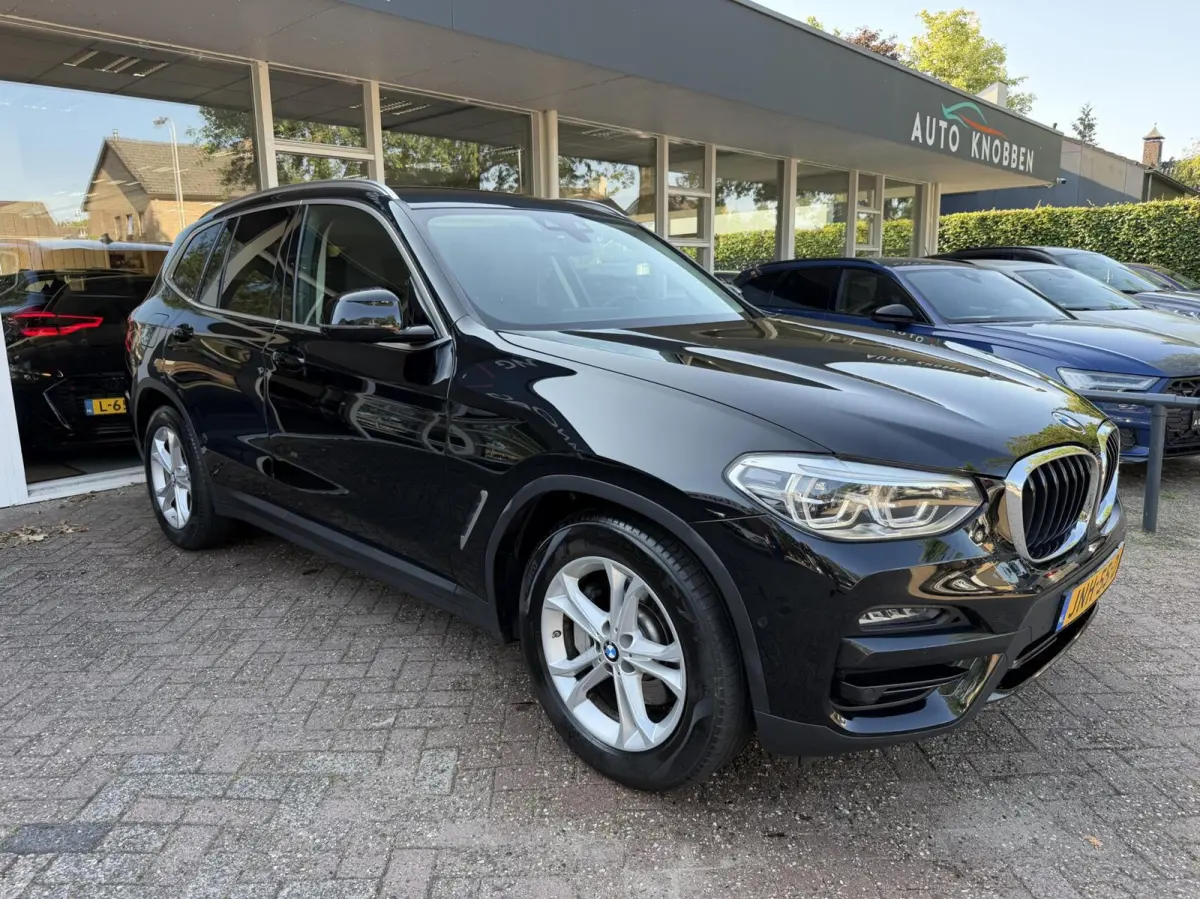 X Drive30 E High Executive, Led, Navi, Leer, Camera..