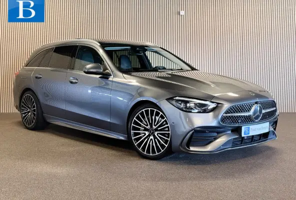 220D AMG STYLING-PANORAMA-CAMERA-TREKHAAK-DODEHOEK-COMPLEET