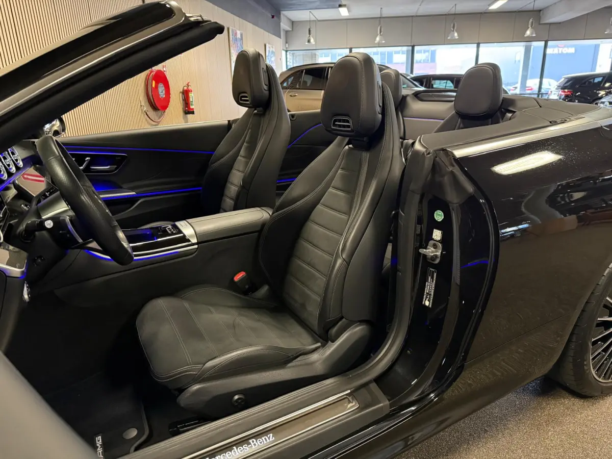 200 AMG STYLING-AIRSCARF-MEMORY-360 CAMERA-TREKHAAK-ZEER COMPLEET
