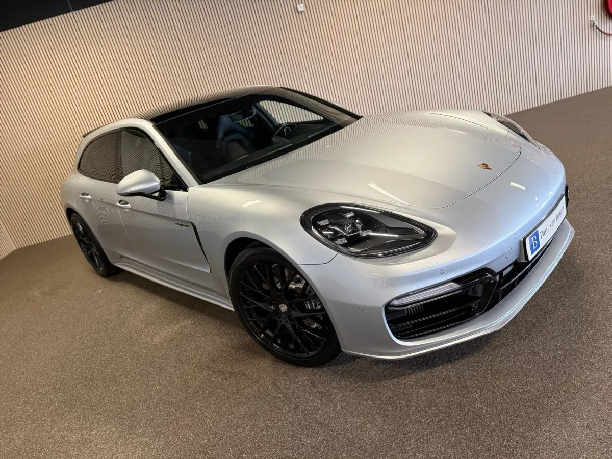 2.9 4 E-Hybrid-SPORT DESIGN-SPORT UITLAAT-18 VOUDIG-PDLS-SPORT CHRONO-ZEER COMPLEET