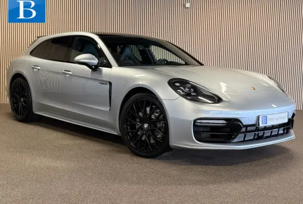 2.9 4 E-Hybrid-SPORT DESIGN-SPORT UITLAAT-18 VOUDIG-PDLS-SPORT CHRONO-ZEER COMPLEET