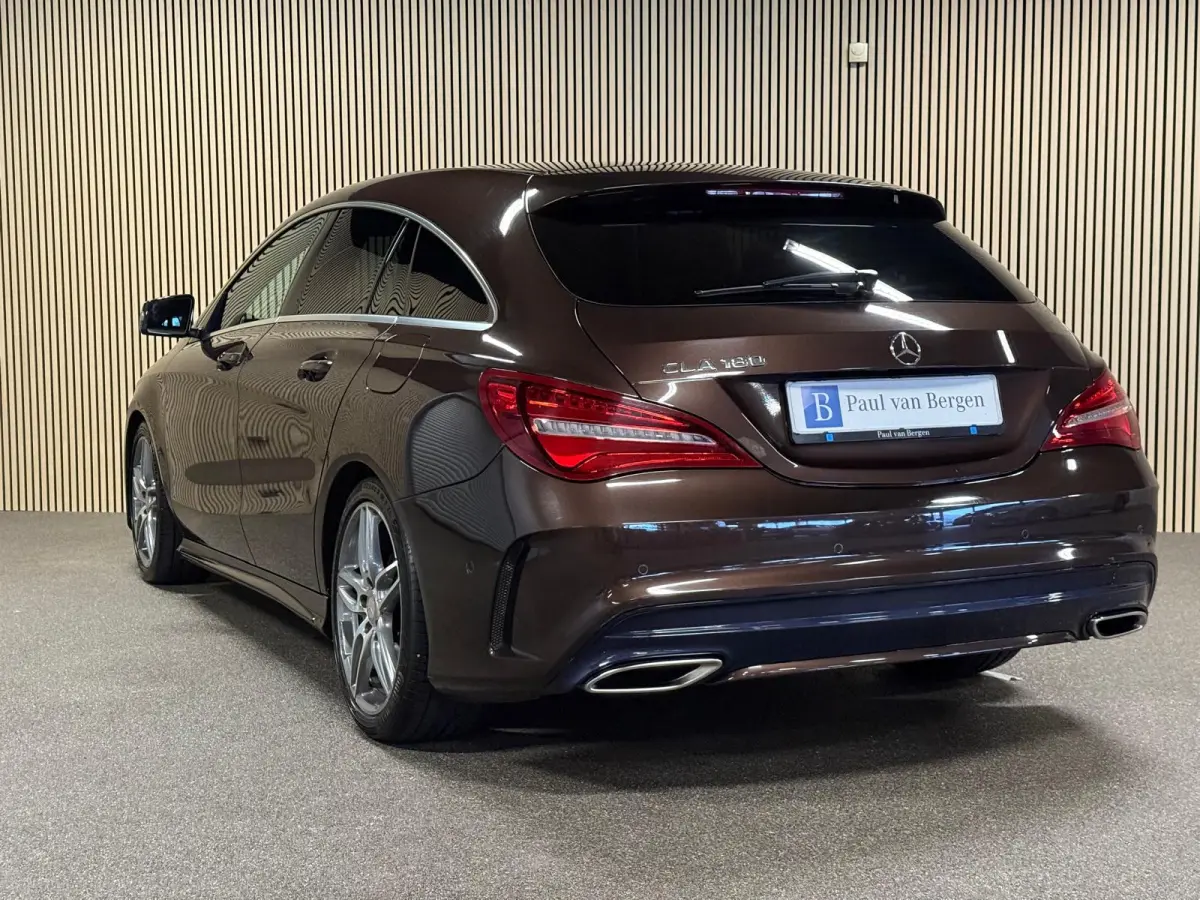 180 AMG STYLING-CAMERA-TREKHAAK-SFEER-COMPLEET