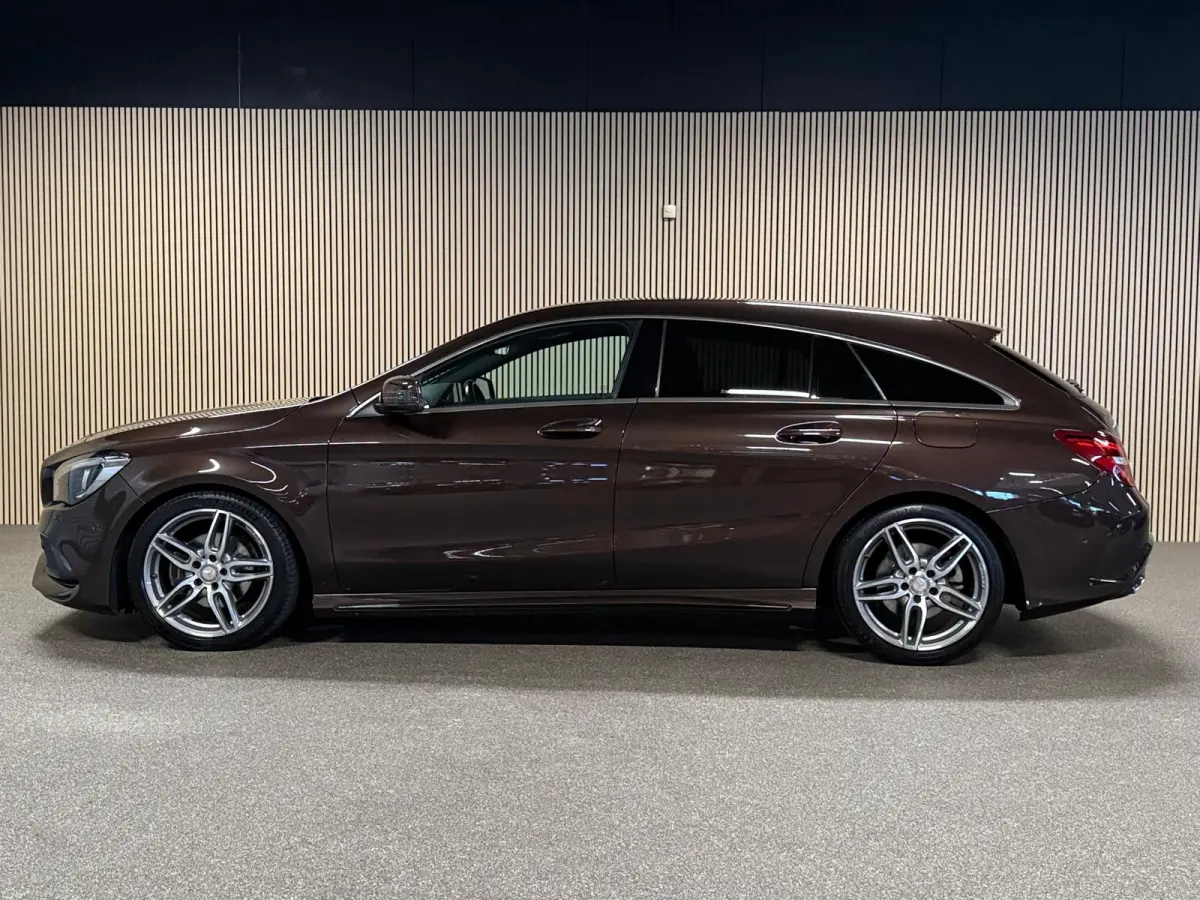 180 AMG STYLING-CAMERA-TREKHAAK-SFEER-COMPLEET