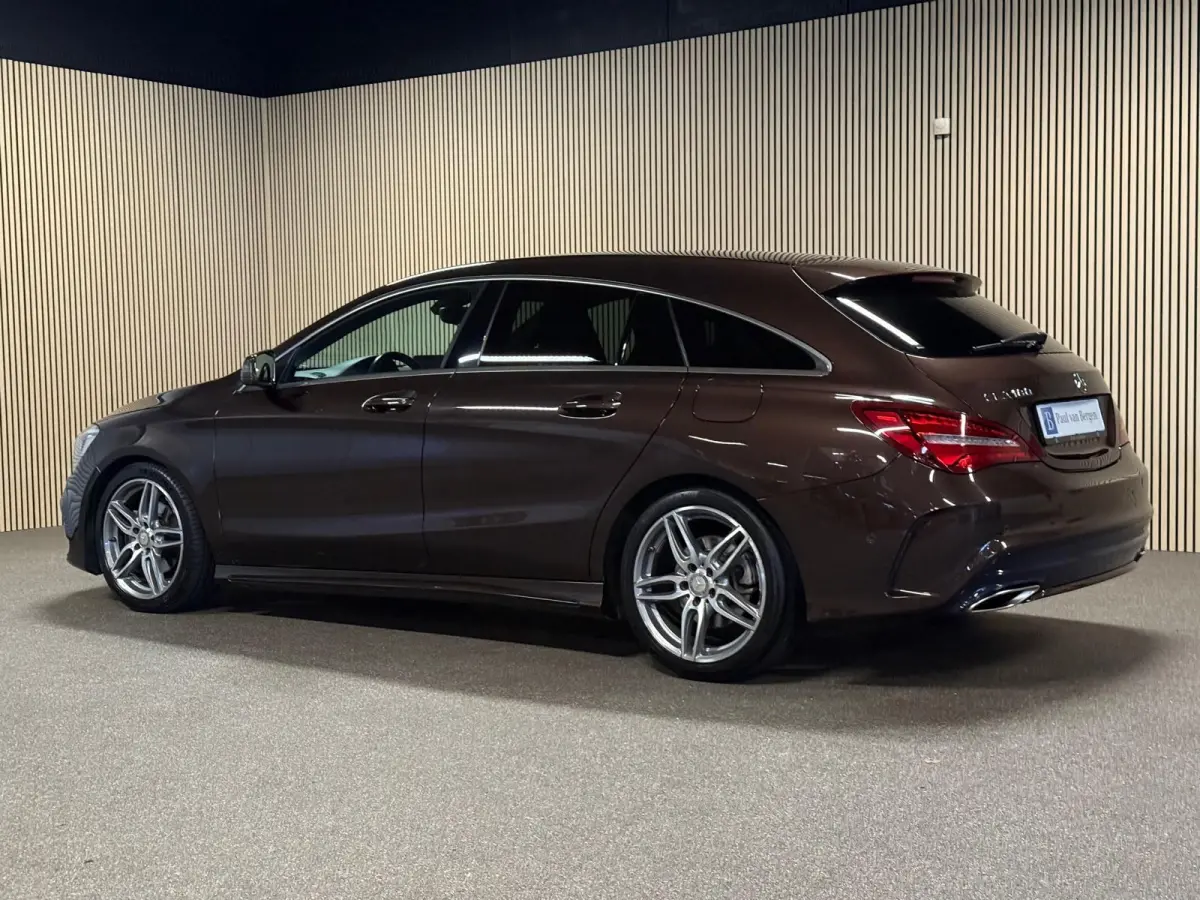 180 AMG STYLING-CAMERA-TREKHAAK-SFEER-COMPLEET