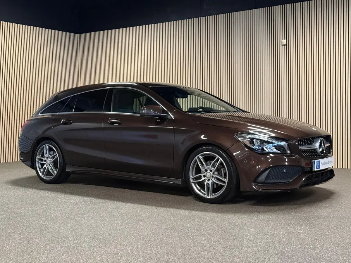 180 AMG STYLING-CAMERA-TREKHAAK-SFEER-COMPLEET
