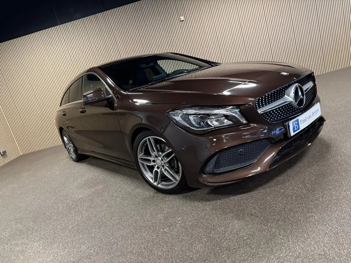 180 AMG STYLING-CAMERA-TREKHAAK-SFEER-COMPLEET