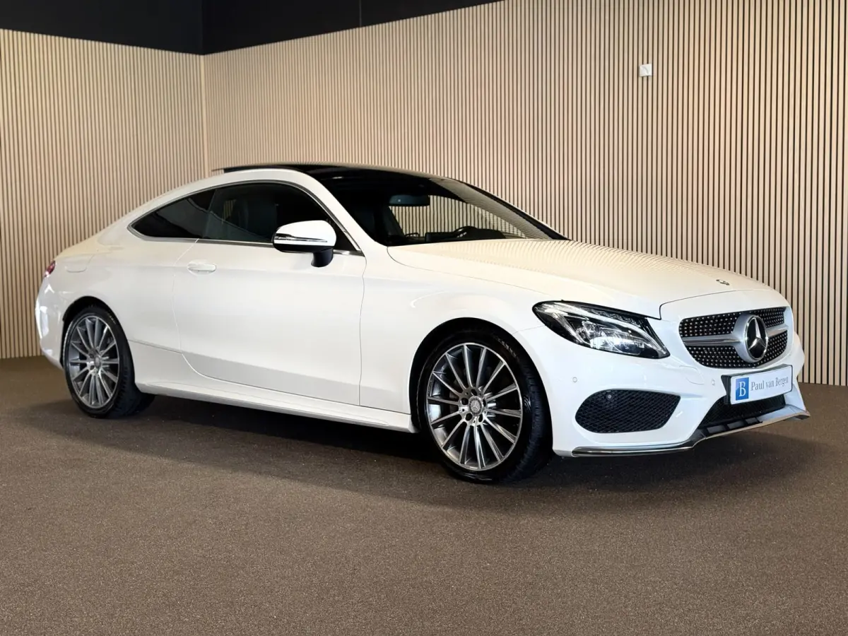 180 AMG STYLING-PANORAMA-BURMESTER-TREKHAAK-19 INCH MULTISPAAKS
