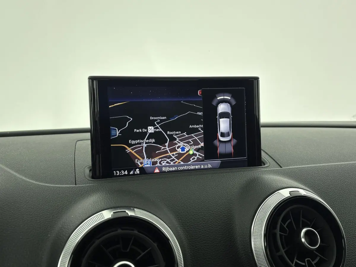 35 TFSI CoD Advance Sport | Stoelverwarming | Electronic Climate Control | Cruise Control | Buitenspiegels Elektrisch Verstel- en Verwarmbaar | LED Koplampen | Lederen Stuurwiel | Lederen-St