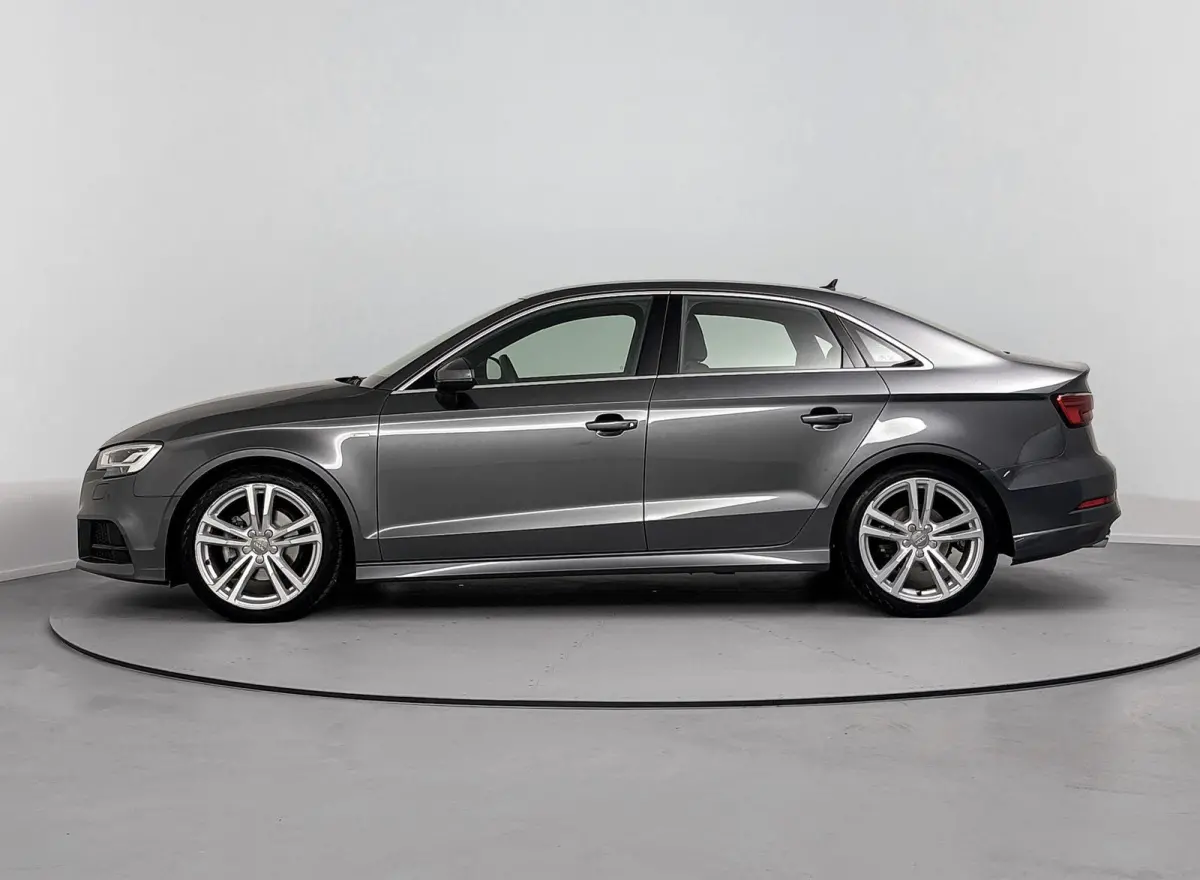 35 TFSI CoD Advance Sport | Stoelverwarming | Electronic Climate Control | Cruise Control | Buitenspiegels Elektrisch Verstel- en Verwarmbaar | LED Koplampen | Lederen Stuurwiel | Lederen-St