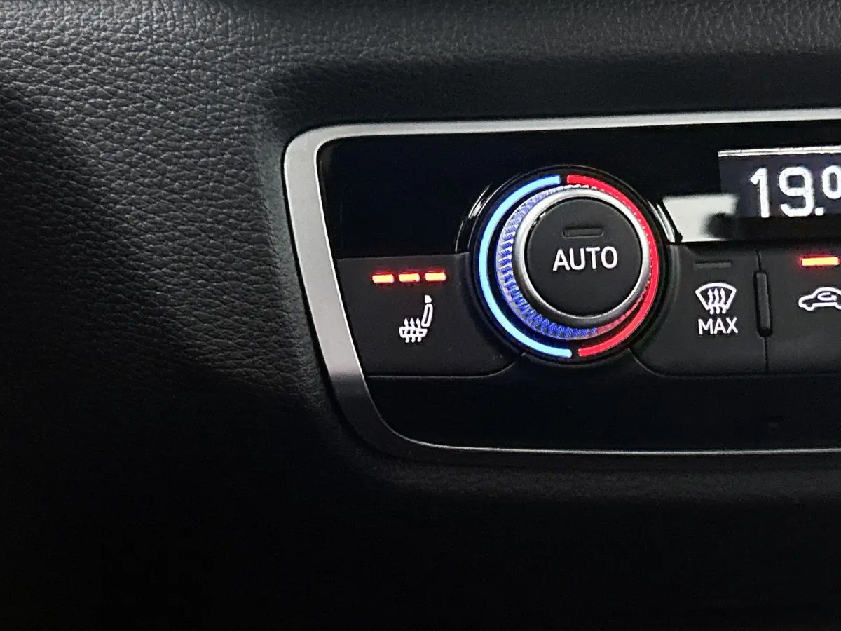 35 TFSI CoD Advance Sport | Stoelverwarming | Electronic Climate Control | Cruise Control | Buitenspiegels Elektrisch Verstel- en Verwarmbaar | LED Koplampen | Lederen Stuurwiel | Lederen-St
