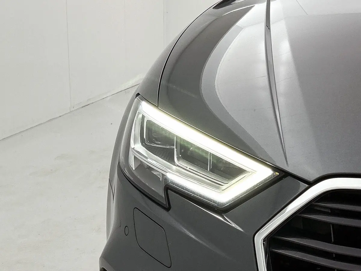 35 TFSI CoD Advance Sport | Stoelverwarming | Electronic Climate Control | Cruise Control | Buitenspiegels Elektrisch Verstel- en Verwarmbaar | LED Koplampen | Lederen Stuurwiel | Lederen-St