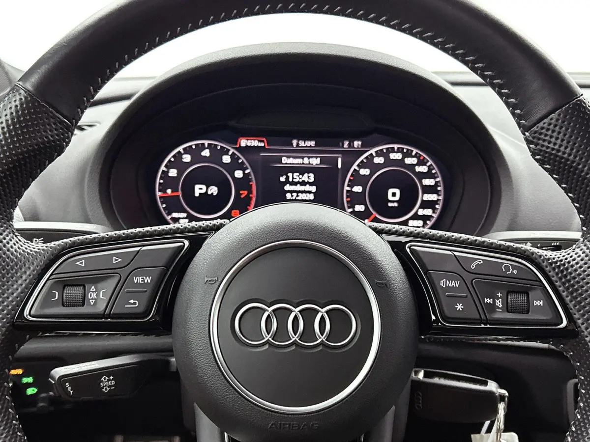 35 TFSI CoD Advance Sport | Stoelverwarming | Electronic Climate Control | Cruise Control | Buitenspiegels Elektrisch Verstel- en Verwarmbaar | LED Koplampen | Lederen Stuurwiel | Lederen-St