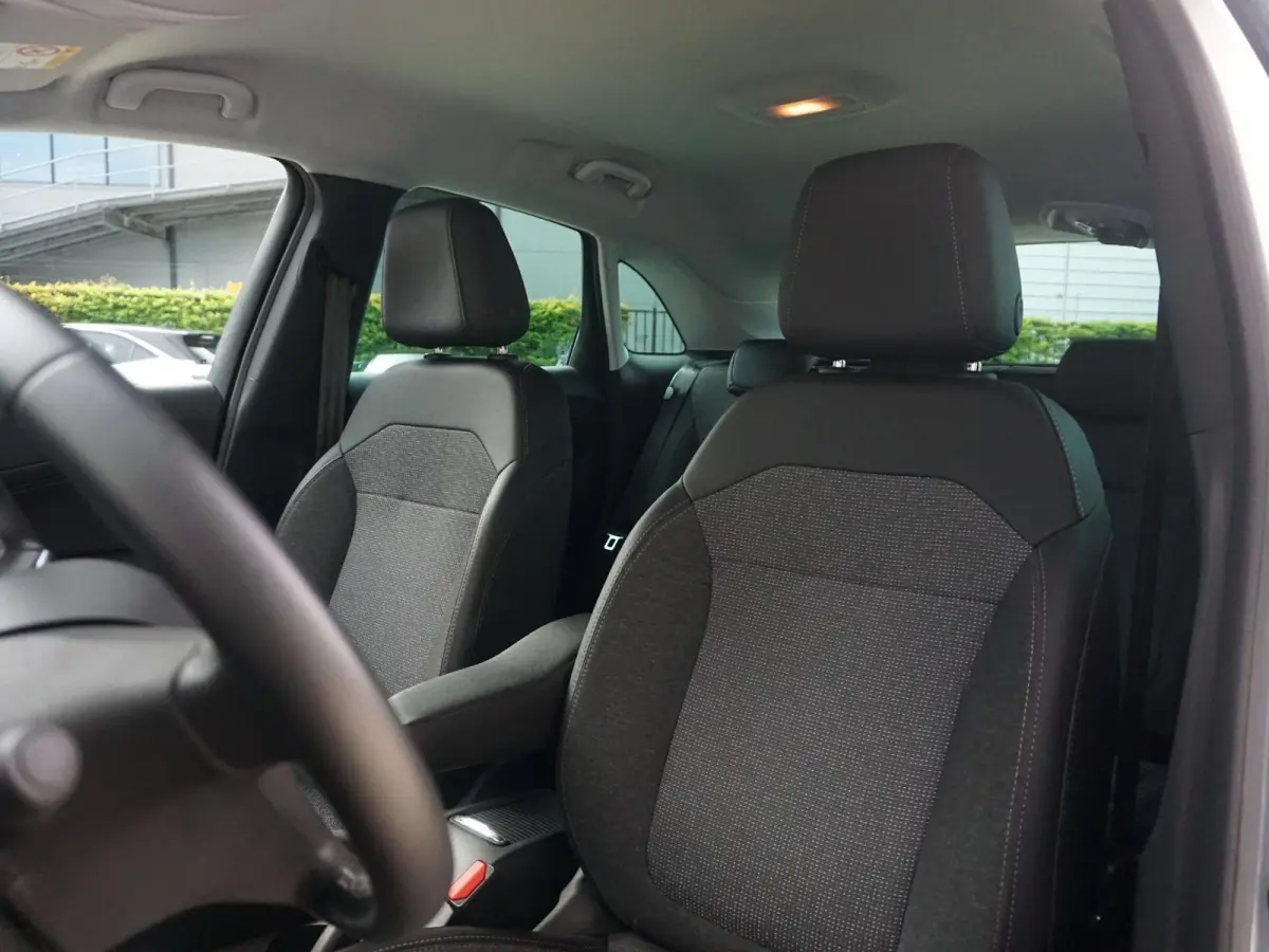 1.2 Turbo Elegance | Navigatie | Apple CarPlay / Android Auto | Climate Control | Achteruitrijcamera |