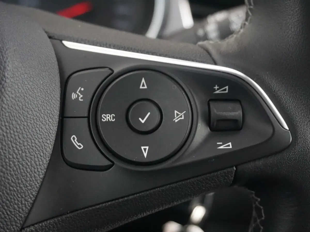 1.2 Turbo Elegance | Navigatie | Apple CarPlay / Android Auto | Climate Control | Achteruitrijcamera |