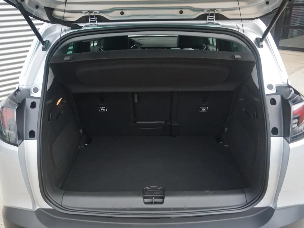 1.2 Turbo Elegance | Navigatie | Apple CarPlay / Android Auto | Climate Control | Achteruitrijcamera |