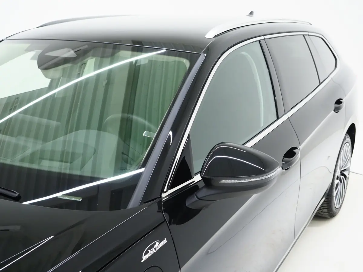 1.5 TSI PHEV Laurin & Klement | Leder | Massage | HUD | Canton | Camera | Sfeerlicht | Memory | Keyless