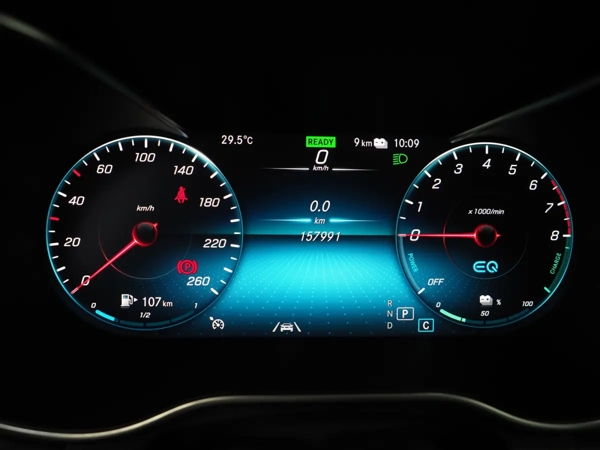 4MATIC Premium Plus | Panoramadak | Trekhaak | Massage | Leder | Stoelkoeling | Sfeerlicht | Carplay