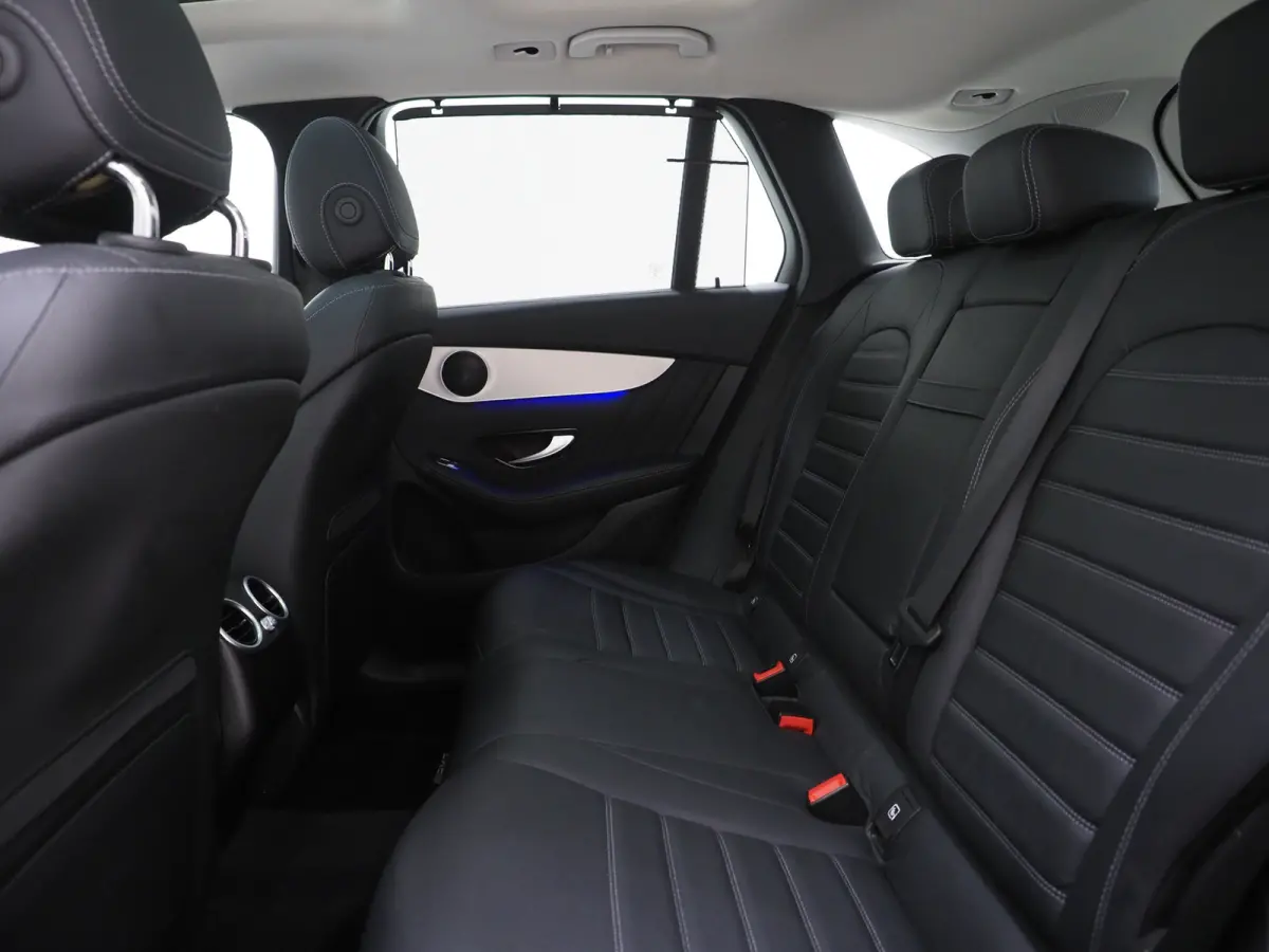 4MATIC Premium Plus | Panoramadak | Trekhaak | Massage | Leder | Stoelkoeling | Sfeerlicht | Carplay