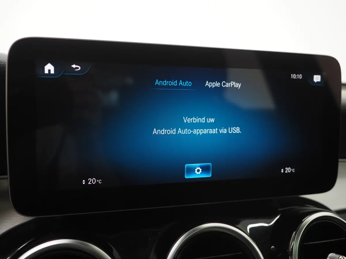 4MATIC Premium Plus | Panoramadak | Trekhaak | Massage | Leder | Stoelkoeling | Sfeerlicht | Carplay