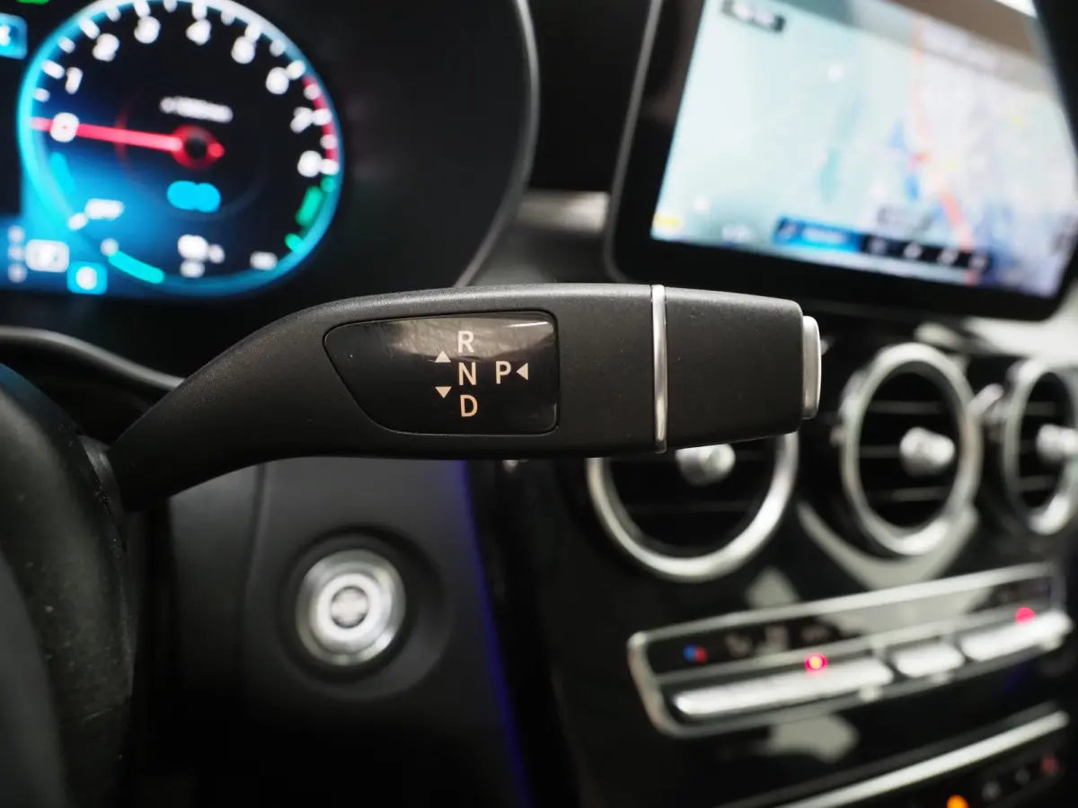 4MATIC Premium Plus | Panoramadak | Trekhaak | Massage | Leder | Stoelkoeling | Sfeerlicht | Carplay